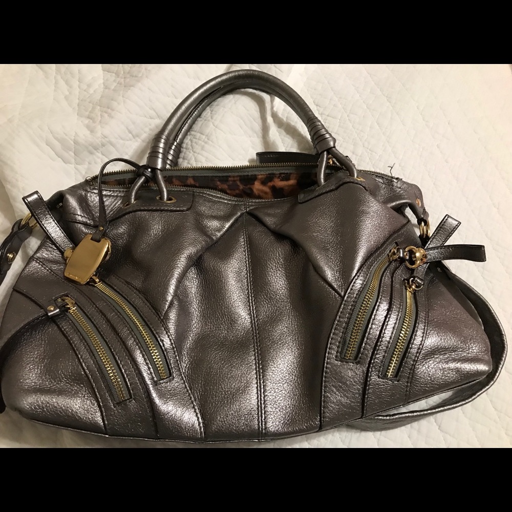 B. Makowsky Silver/Pewter purse.